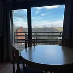 La D'helie - En Pleine Foret - Domaine Du Bonsoy * Hastiere-par-dela